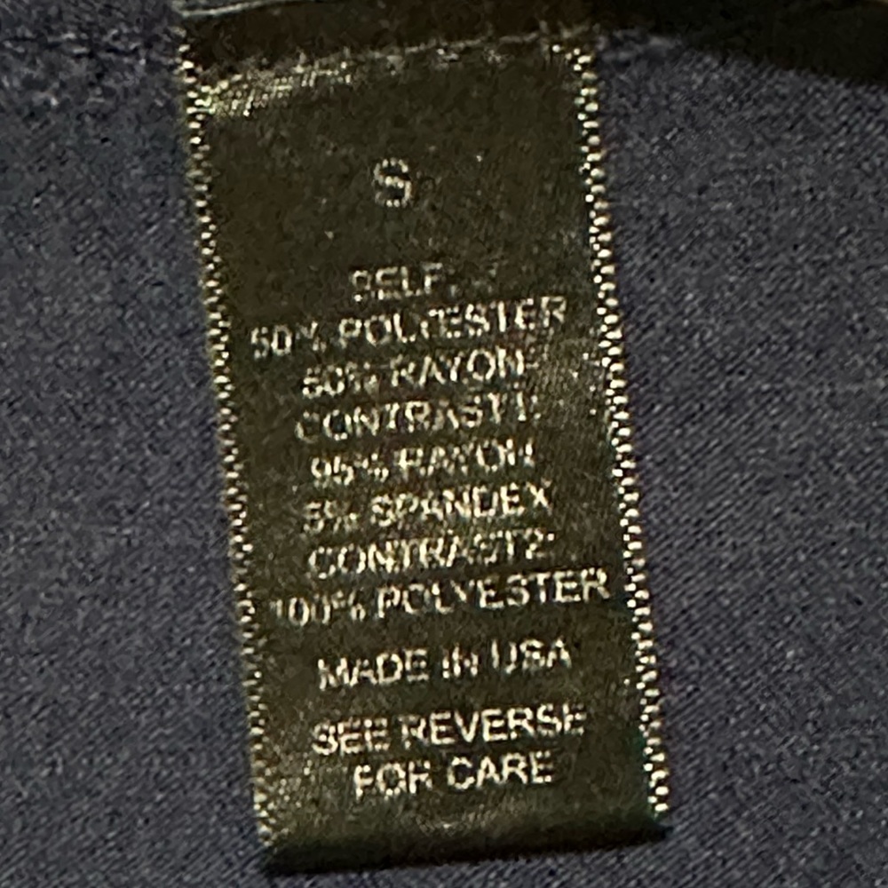 BKE 3/4 sleeve shirt size small. - Picture 2 of 3